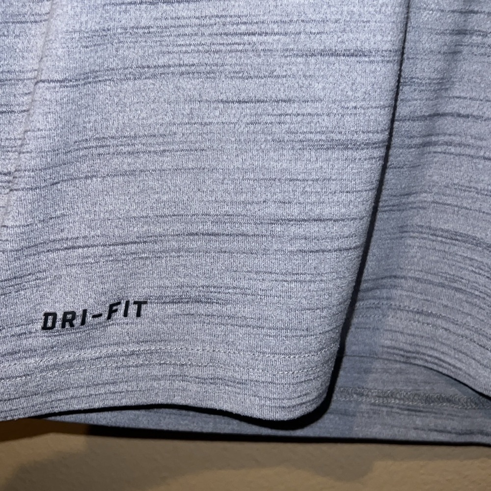 Nike Tru Med Pro Training L/S Performance Shirt - Picture 4 of 6